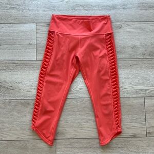 Lululemon peach crop legging pants tights gym yoga woman size 10